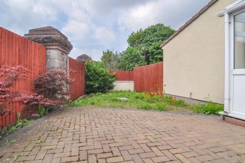 92a Cottrell Road, Bristol, BS5 6TN