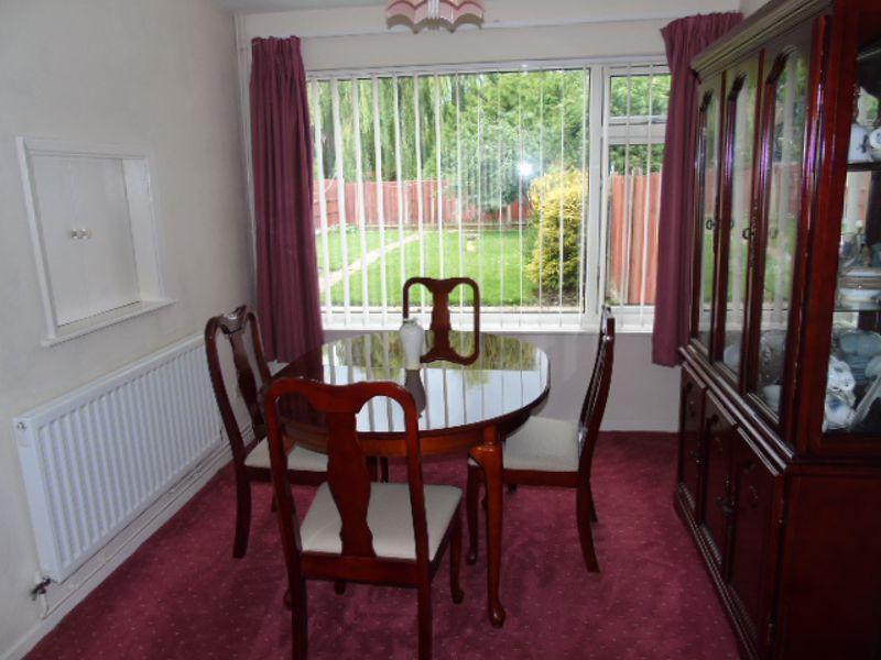 Sandy Crescent, Hollycroft, Hinckley 3 bed semidetached house £220,000