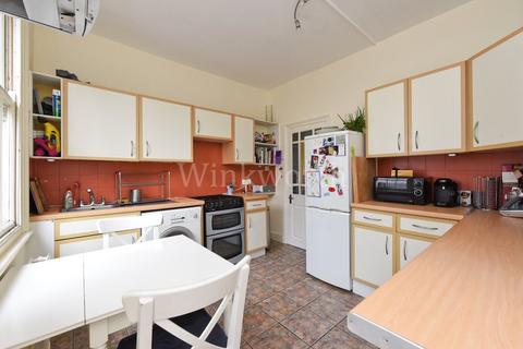 2 bedroom apartment to rent, Antill Road, London, N15