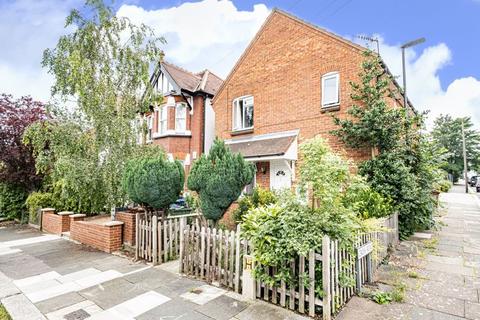 63a Hide Road, Harrow, HA1 4SG
