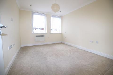 1 bedroom flat to rent, High Street, Slough, SL1