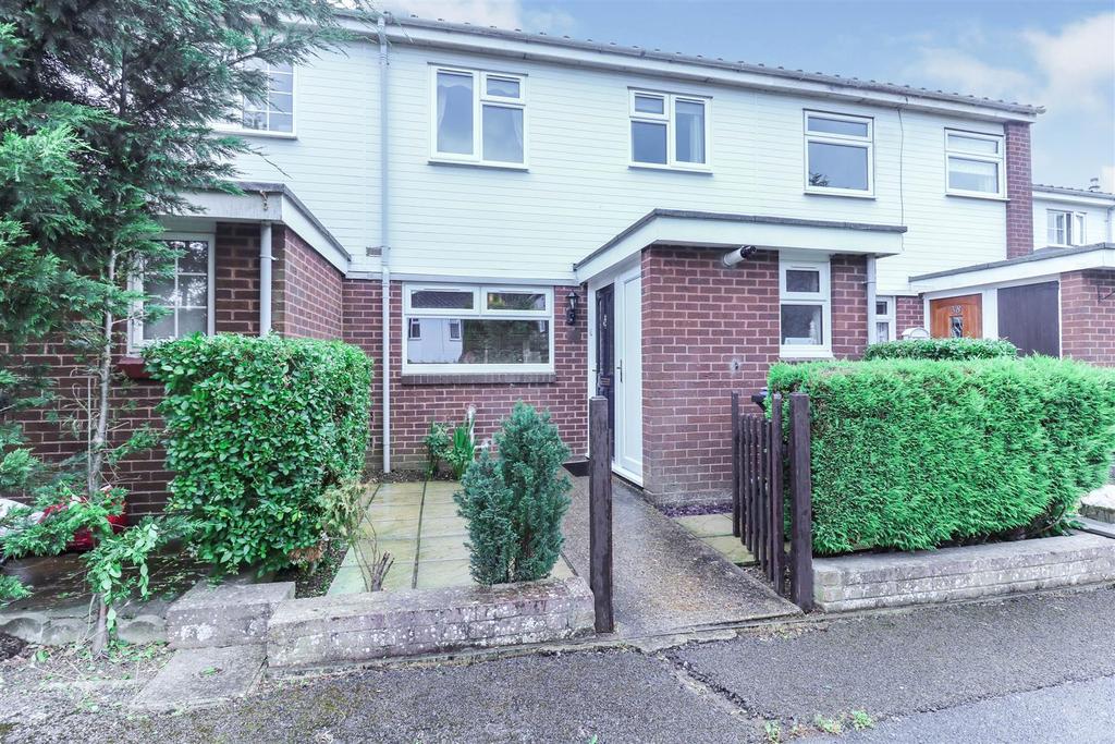 Sycamore Field, Harlow 4 bed house £325,000