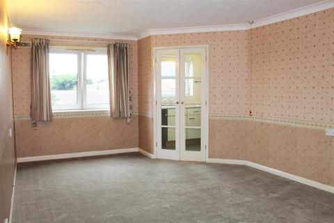 1 bedroom retirement property for sale - Wood Lane, Ruislip