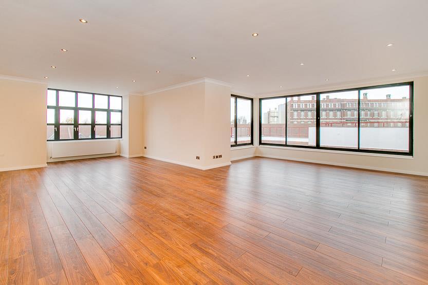 Balmoral House, Windsor Way, Brook Green, London, W14 3 bed penthouse