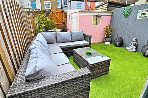 29 Beaconsfield Road, Lowestoft, NR33 0RL