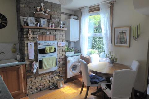 36 Temple Road, Hounslow, TW3 1XS