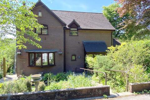 Appletree Cottage Sutherland Road, Longsdon, Stoke-on-trent, ST9 9QD