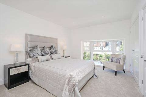 4 bedroom end of terrace house to rent, Samara Place, London, SW20