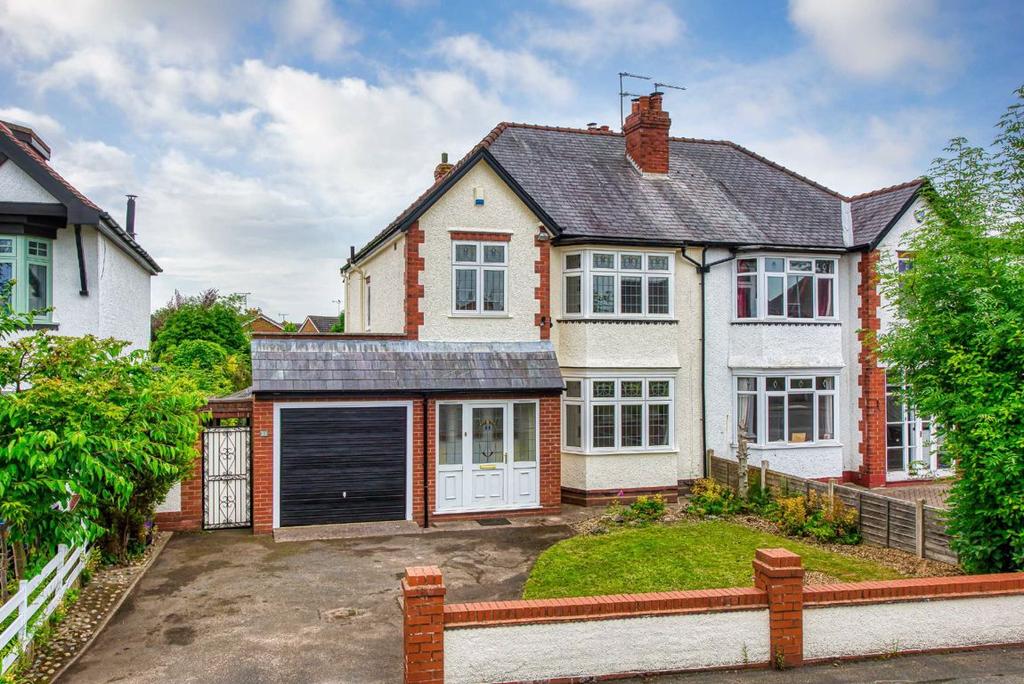 39, Bhylls Lane, Merry Hill, Wolverhampton, WV3 3 bed semidetached