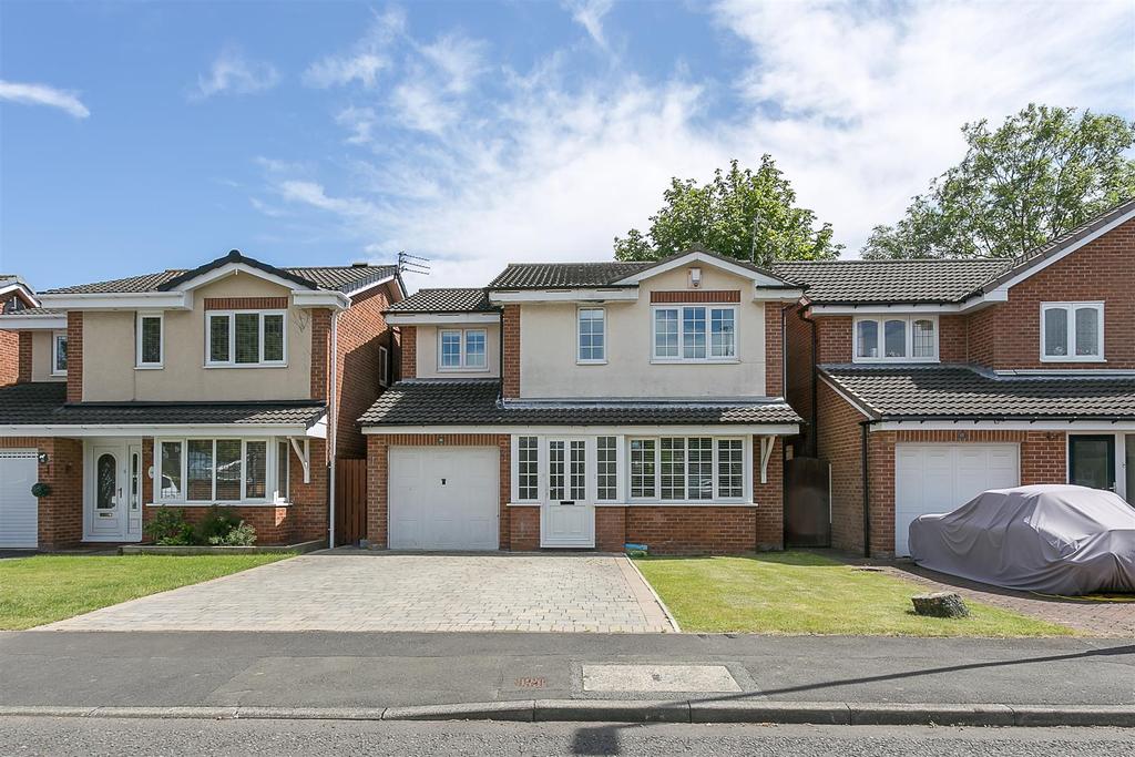 Yeavering Close, Kingsmere Estate, Newcastle upon Tyne 4 bed detached