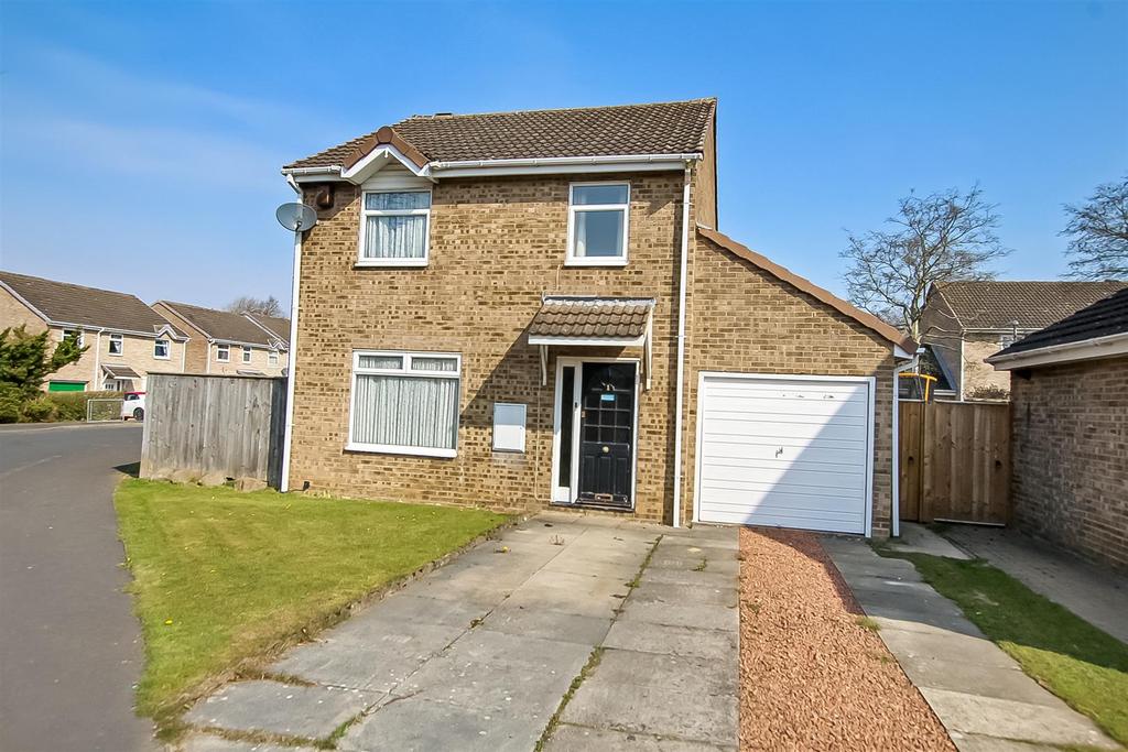 Hurworth Hunt, The Chase, Newton... 3 bed detached house £108,000