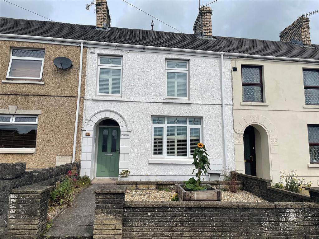 Hendre Road, Llangennech, Llanelli 3 bed terraced house £149,995