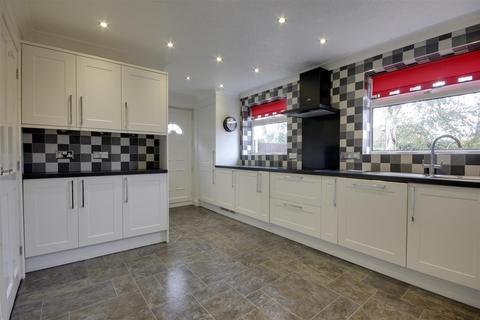 12 Ash Avenue, Elloughton, Brough, HU15 1LF