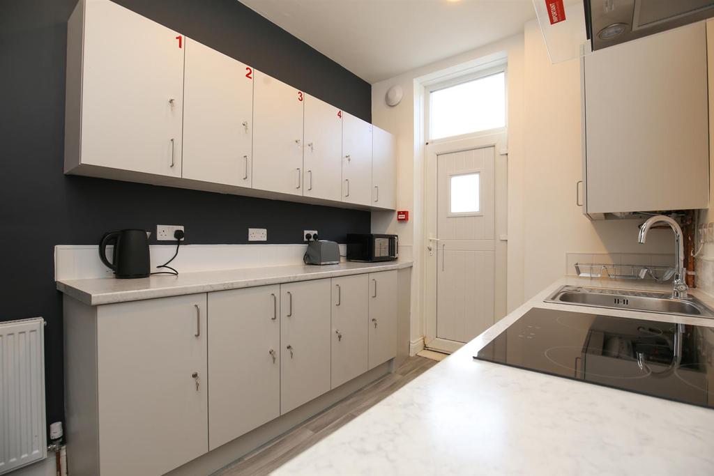 (Professional House Share) Atkinson Road, Newcastle Upon Tyne 1 bed