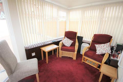 1 Epsom Close, Cheadle, Stoke-on-trent, ST10 1TG