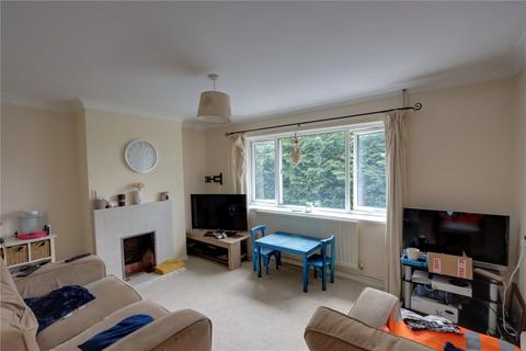 12 Ashley Close, Crondall, Farnham, GU10 5RD