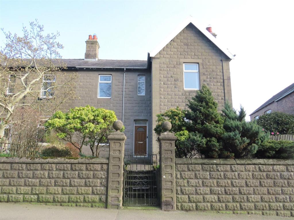 North Road, Aspatria, Wigton, CA7 3AW 3 bed semidetached house £190,000