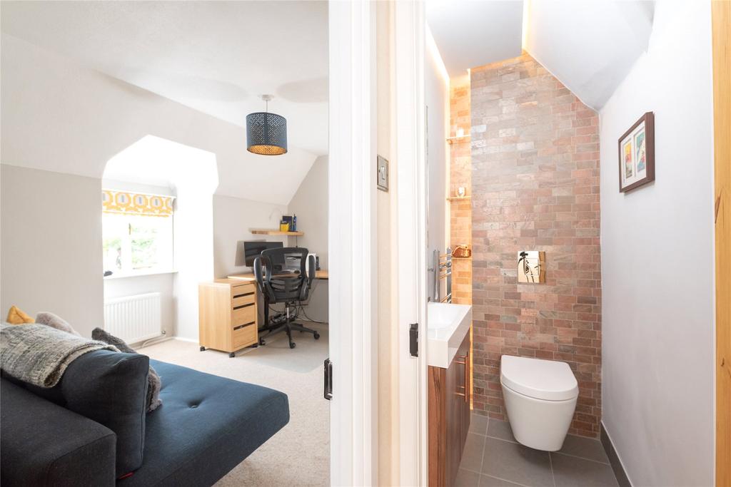 Bedroom 2, Cloakroom
