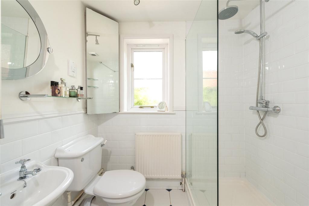 En Suite Shower Room