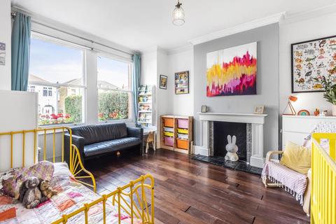 89 Birkbeck Road, Beckenham, BR3 4SW