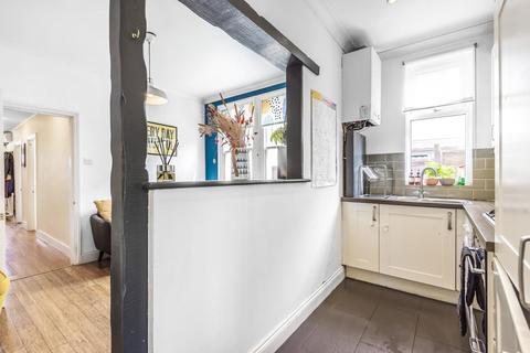 89 Birkbeck Road, Beckenham, BR3 4SW