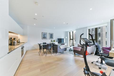 1 bedroom apartment for sale, Commodore House, Royal Wharf, E16