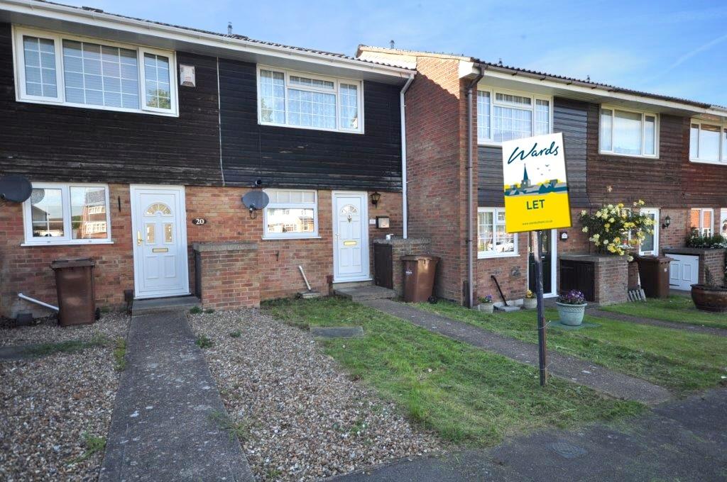 Clandon Road Chatham ME5 2 bed terraced house £895 pcm (£207 pw)
