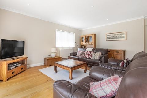 1 Beyne Road, Winchester, SO22 4JW