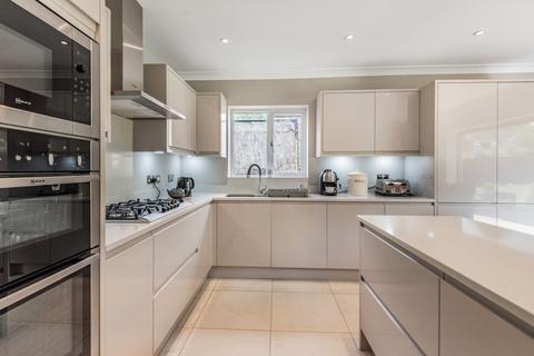 1 Beyne Road, Winchester, SO22 4JW