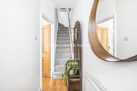 70 Watcombe Road, London, SE25 4UZ