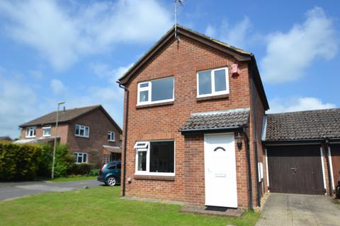 47 Avon Meade, Fordingbridge, SP6 1QR