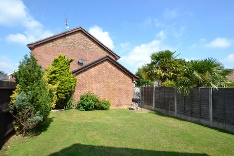 47 Avon Meade, Fordingbridge, SP6 1QR