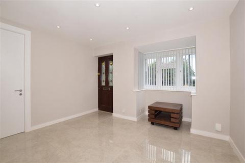 43 Blackford Close, South Croydon, CR2 6BT