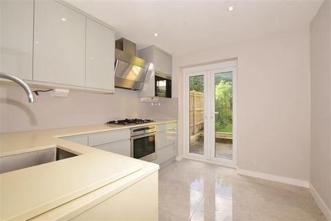 43 Blackford Close, South Croydon, CR2 6BT