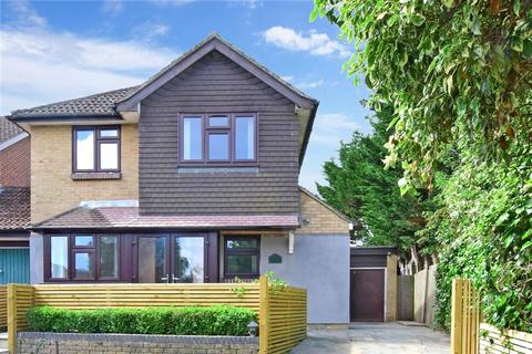 43 Blackford Close, South Croydon, CR2 6BT