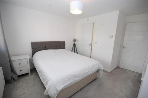 27 Bedeswell Close, Hebburn, NE31 2GB