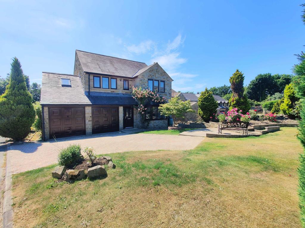 4 Woodland Drive, Brighouse HD6 2EZ 4 bed detached house £450,000