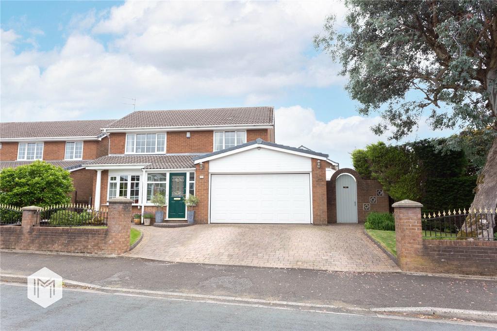 Rudgwick Drive, Brandlesholme, Bury, BL8 5 bed detached house £495,000