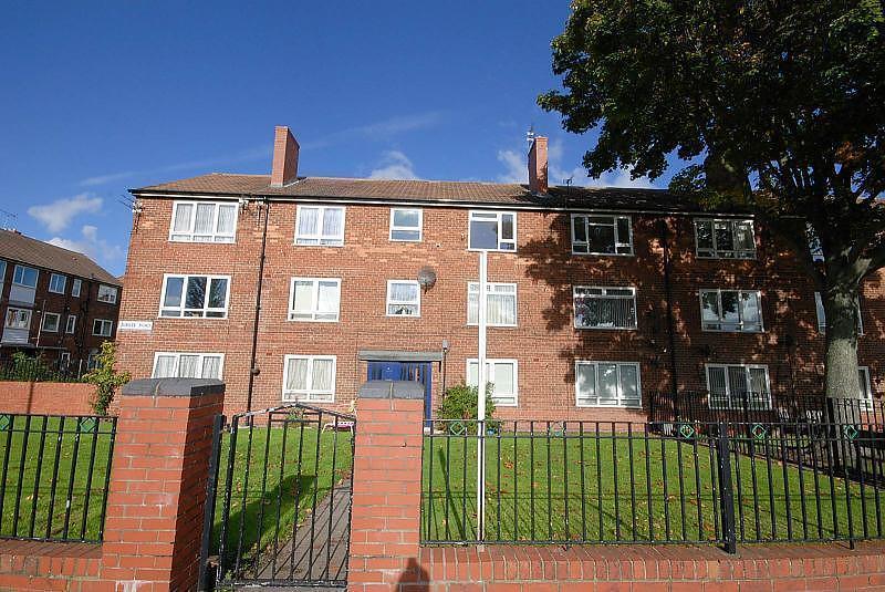 Jubilee Road, Gosforth 2 bed apartment £90,000