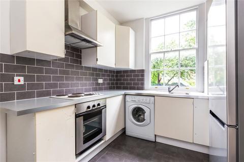 Studio to rent, New North Road, Islington, London, N1