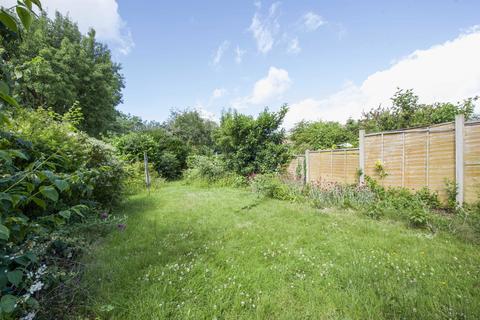 12 Malden Hill Gardens, New Malden, KT3 4HS