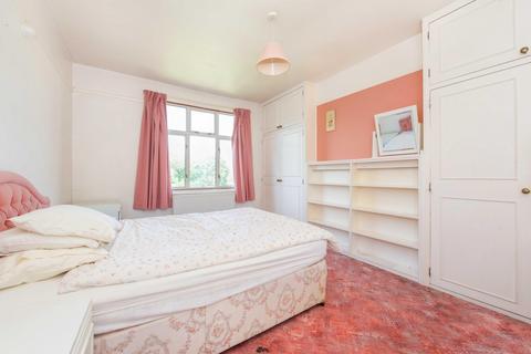 12 Malden Hill Gardens, New Malden, KT3 4HS