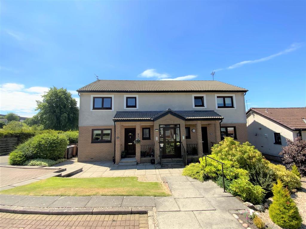 Dundonald Crescent, Newton Mearns... 1 bed apartment £695 pcm (£160 pw)
