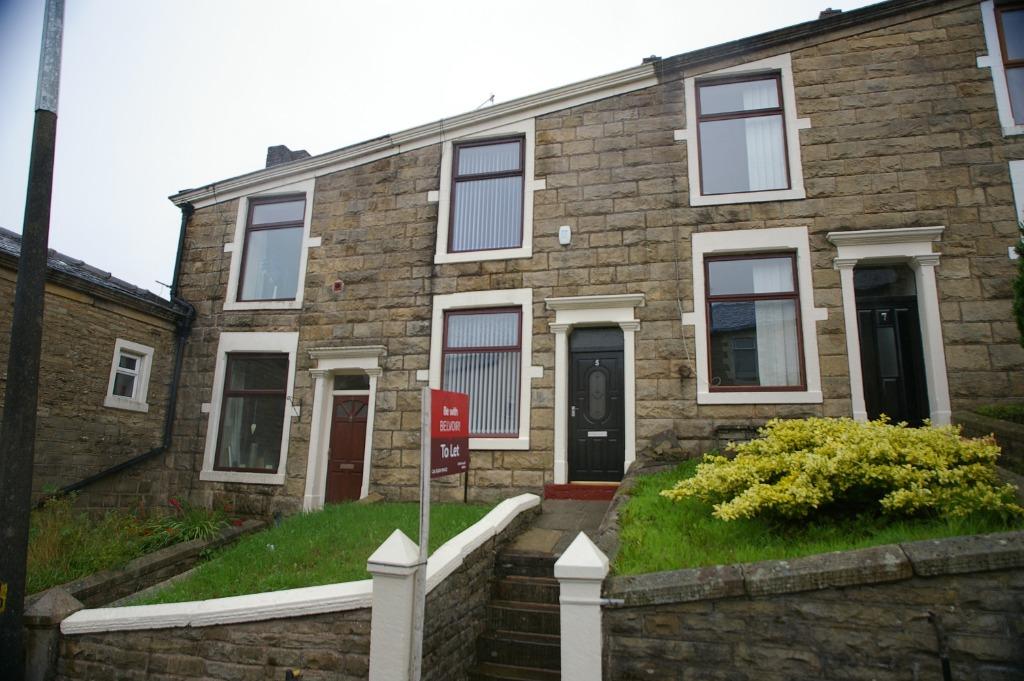 Belgrave Road, Darwen, BB3 2 bed terraced house £595 pcm (£137 pw)