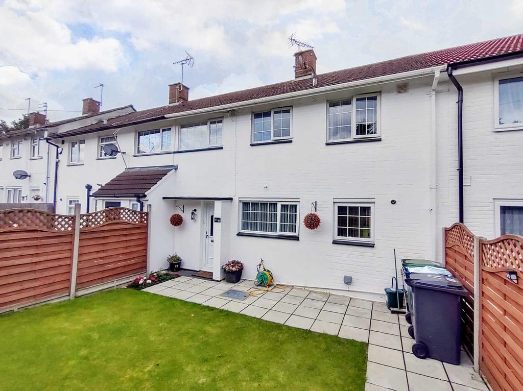 End Close, Hemel Hempstead 3 bed house £415,000