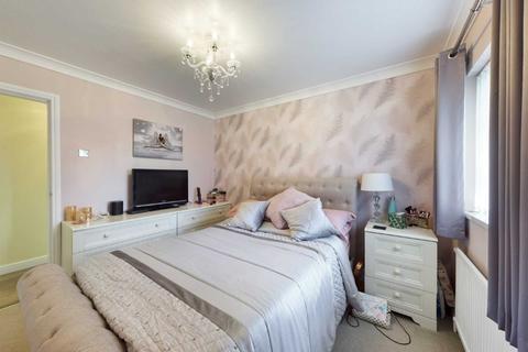 37 Bennetts End Close, Hemel Hempstead, HP3 8DT