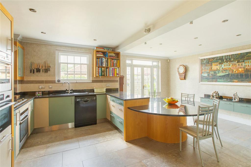 Kitchen/Breakfast