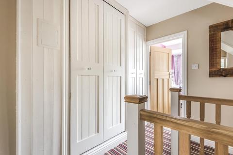 21 Carlyle Avenue, Bromley, BR1 2RB
