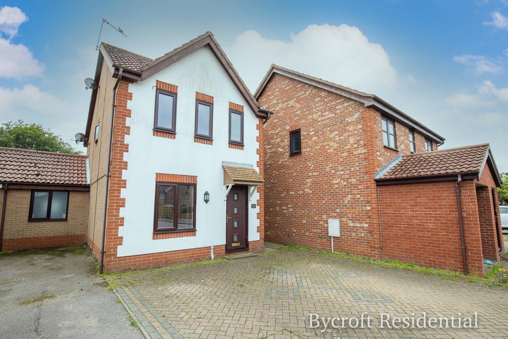 Ormesby, Great Yarmouth 3 bed detached house £275,000
