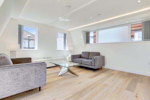 3 bedroom end of terrace house to rent, Pope Street, Tower Bridge